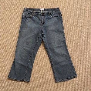 👖 Venezia Women’s Capri Pants 👖